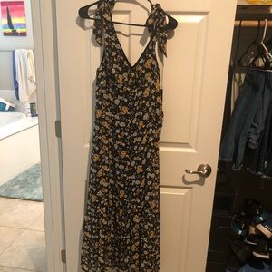 Lulus dress - black with floral